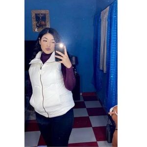 Meet your Posher, Sandy